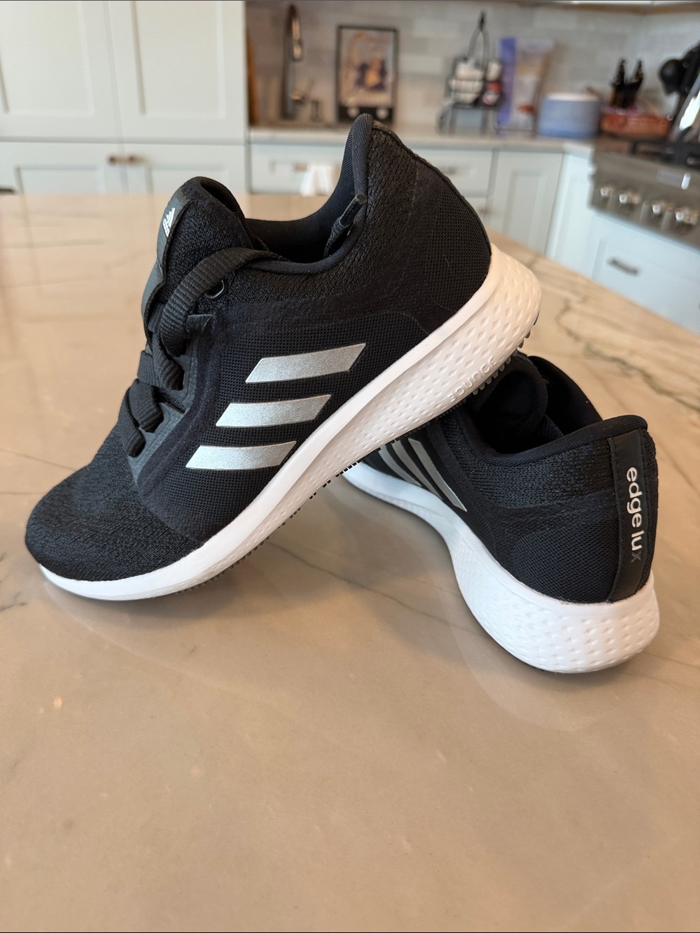 🖤Adidas Black and White Edge Lux Athletic Sneakers NWOT
